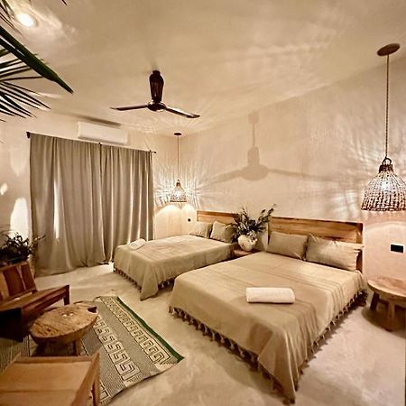 Casa Silice Guesthouse Valladolid  Zewnętrze zdjęcie