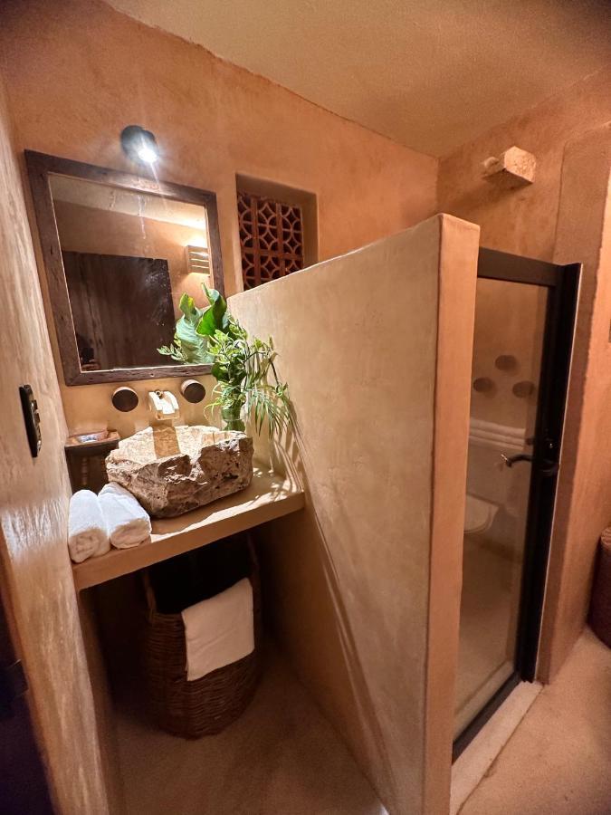 Casa Silice Guesthouse Valladolid  Zewnętrze zdjęcie