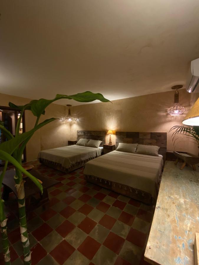 Casa Silice Guesthouse Valladolid  Zewnętrze zdjęcie