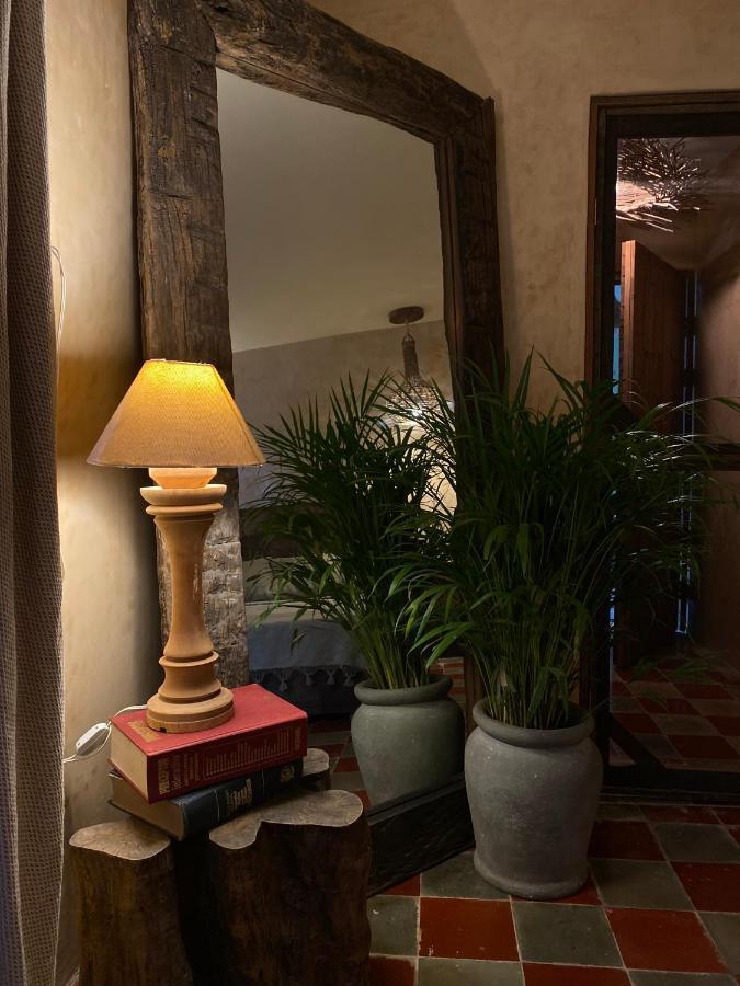 Casa Silice Guesthouse Valladolid  Zewnętrze zdjęcie