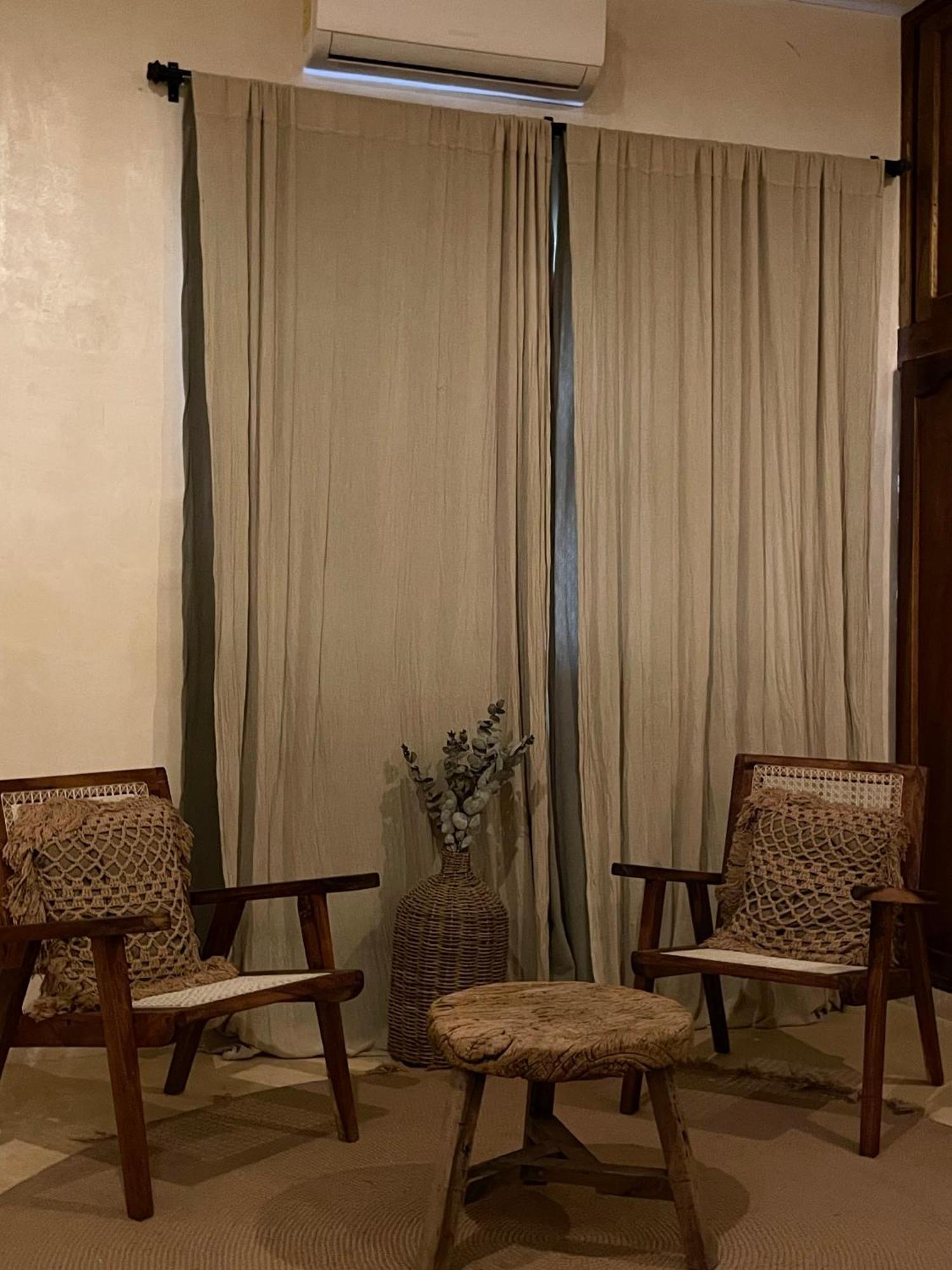 Casa Silice Guesthouse Valladolid  Zewnętrze zdjęcie